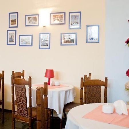 Hotel Start Krasków Eksteriør bilde